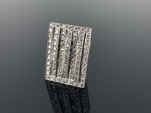 Feurig funkelnder brillant - funkelnder,